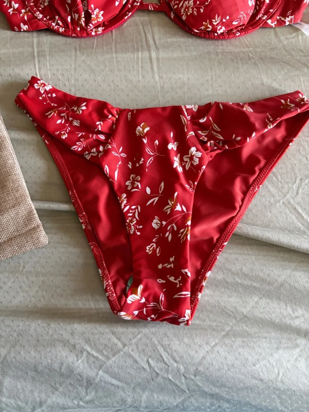 Berlook Red Floral Two-Piece Bikini Set - Small NWT - Picture 2 of 7
